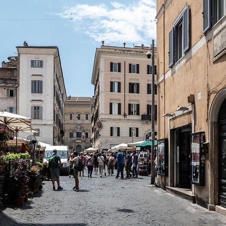 Campo De Fiori Chic Apartment Rome Exterior photo