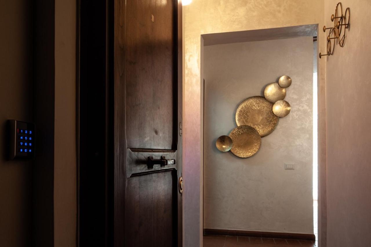 Campo De Fiori Chic Apartment Rome Exterior photo