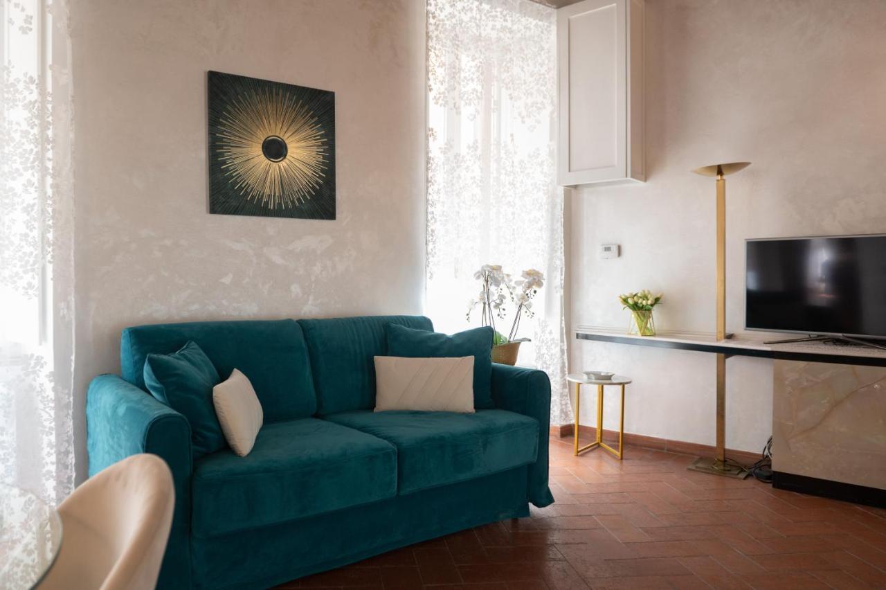 Campo De Fiori Chic Apartment Rome Exterior photo